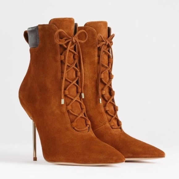 Good American Scandal Booties in Tobacco Brown Suede size 5.5 - Picture 1 of 7
